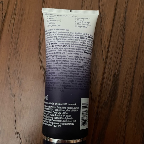 Hair product 10 in 1 leave in conditioner - Picture 4 of 4